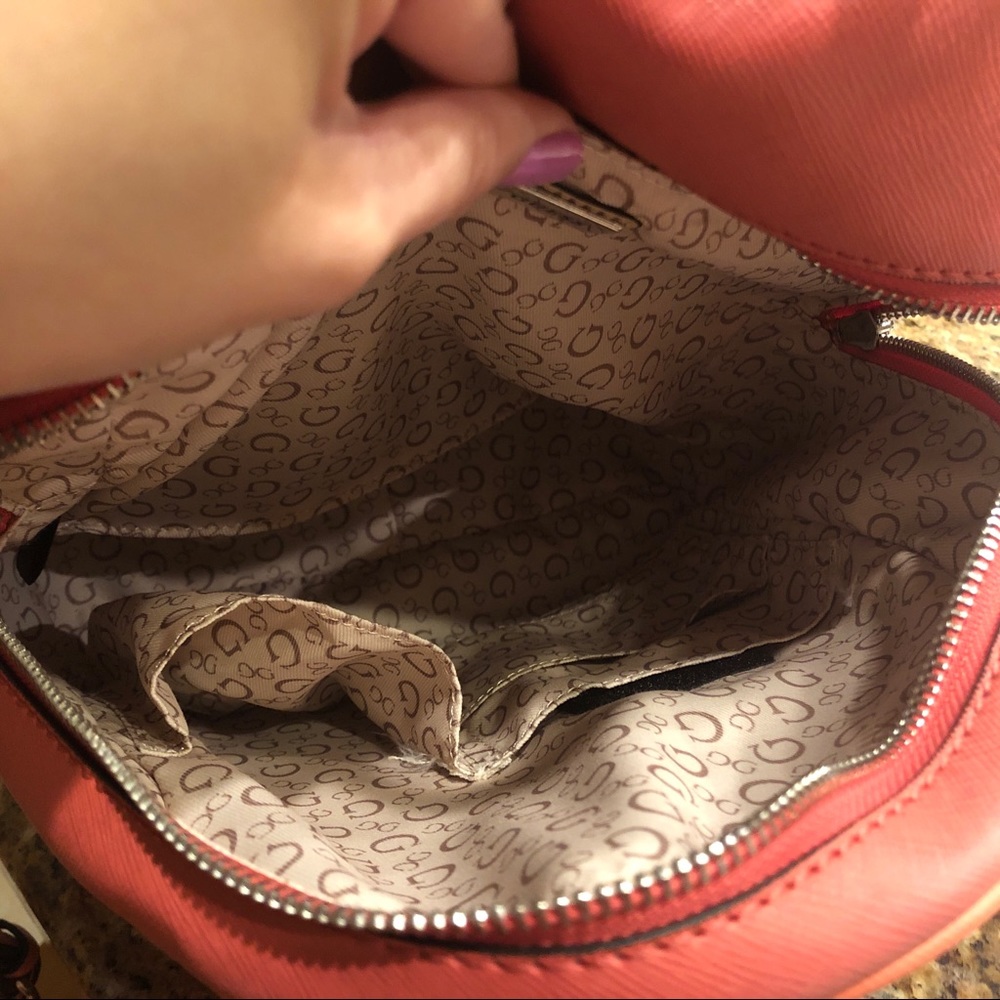 Guess backpack - Picture 8 of 8